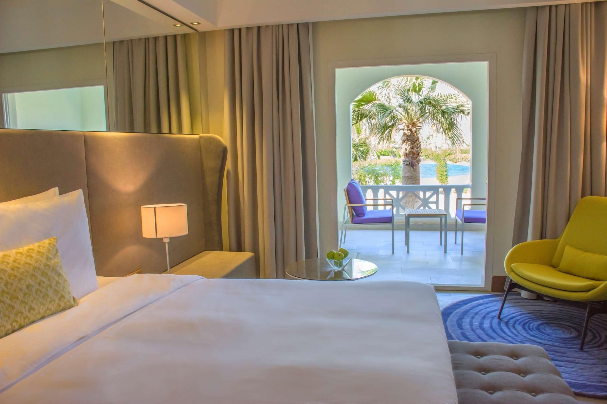 Radisson Blu Resort, Al Khobar Halvmånebugten Eksteriør billede Deluxe room