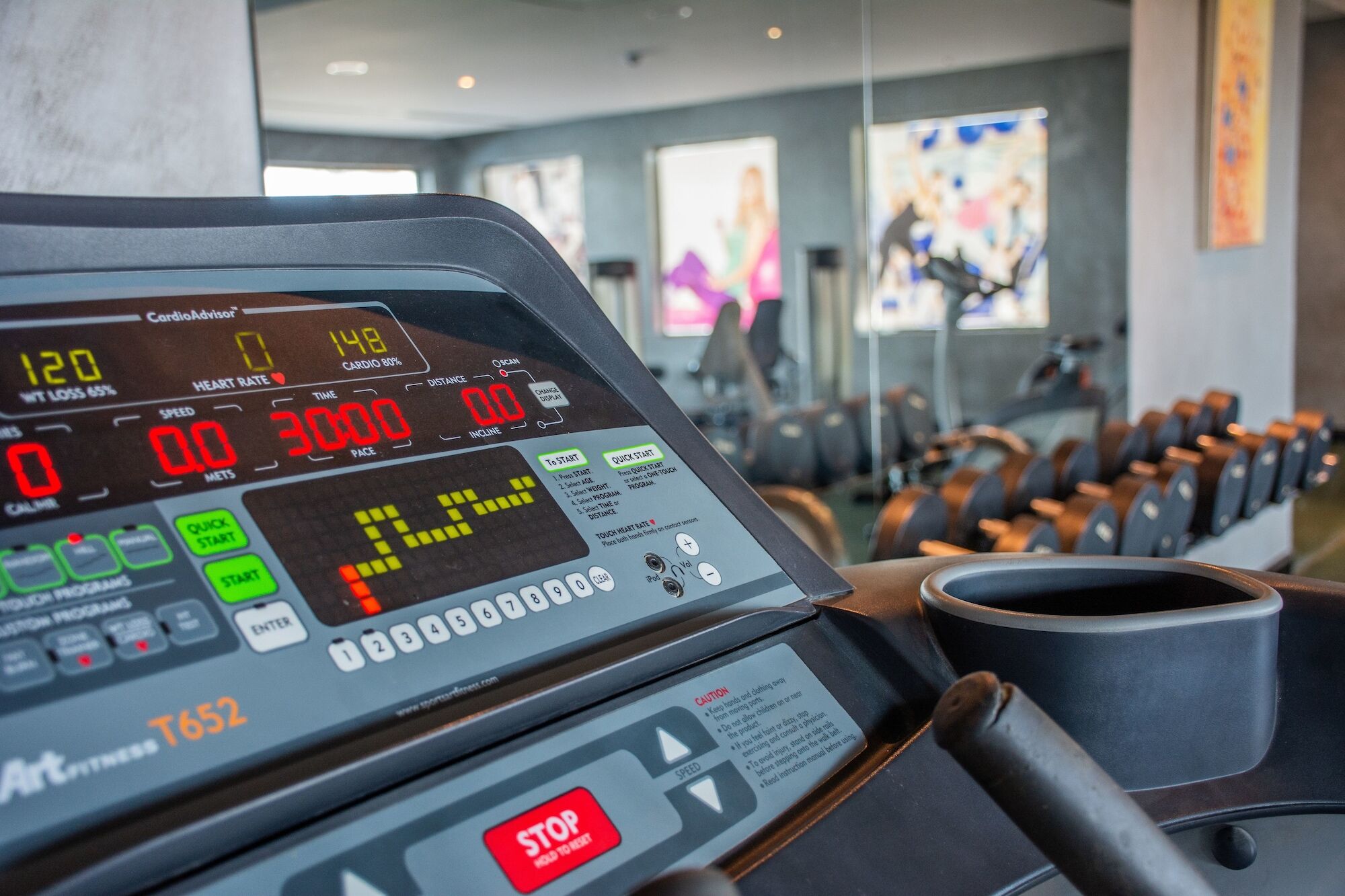 Radisson Blu Resort, Al Khobar Halvmånebugten Eksteriør billede Treadmill console