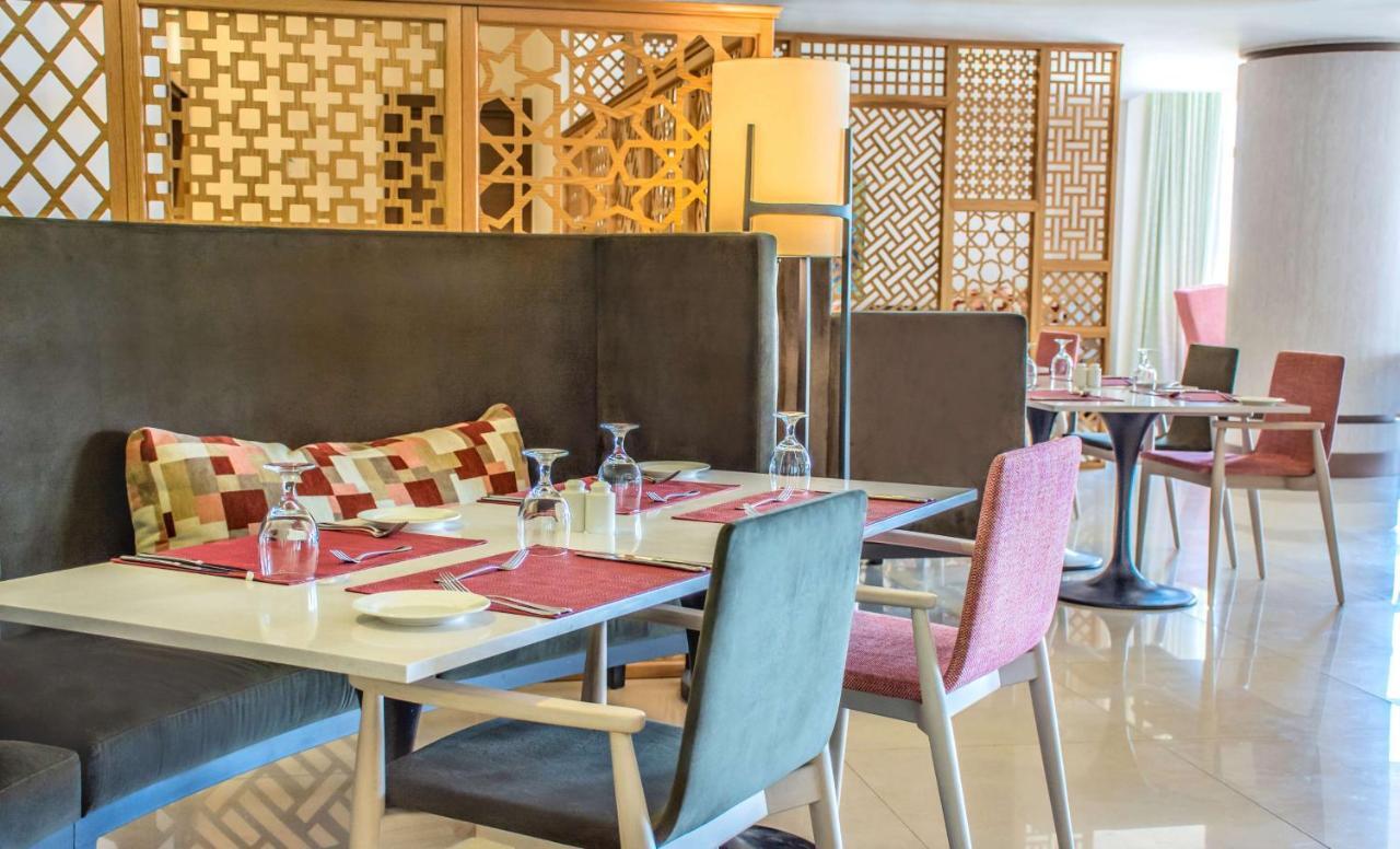 Radisson Blu Resort, Al Khobar Halvmånebugten Eksteriør billede The restaurant